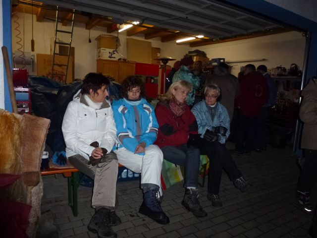 Damenrunde ohne Peter